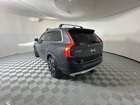 Used 2021 Volvo XC90 T6 Momentum w/ Climate Package AWD/4WD image 6