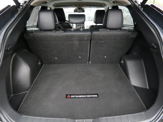 Used 2025 Mitsubishi Eclipse Cross SE AWD/4WD image 10