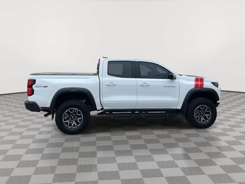 Used 2024 Chevrolet Colorado ZR2 w/ ZR2 Convenience Package III AWD/4WD image 12