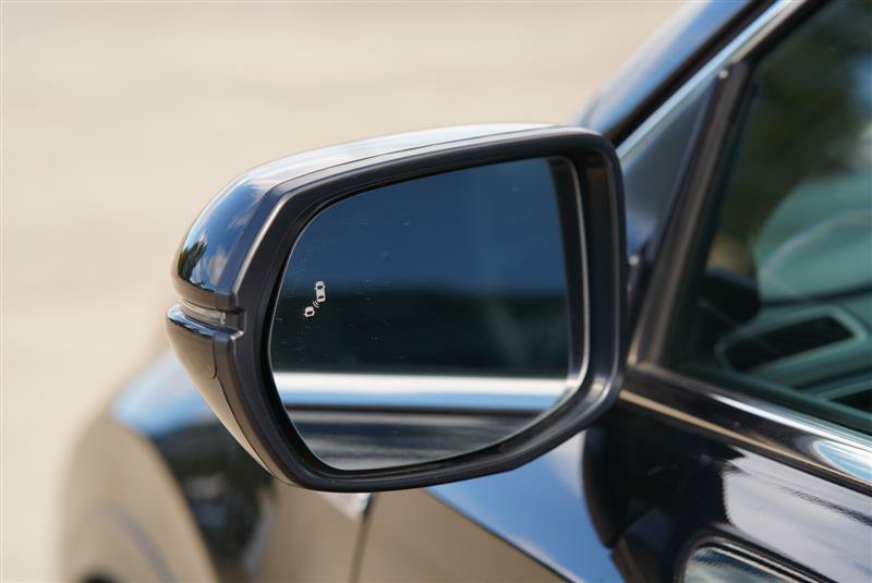 Used 2020 Honda CR-V Touring image 34