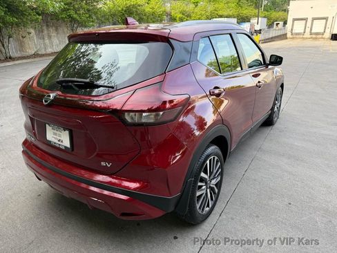 Used 2021 Nissan Kicks SV image 5