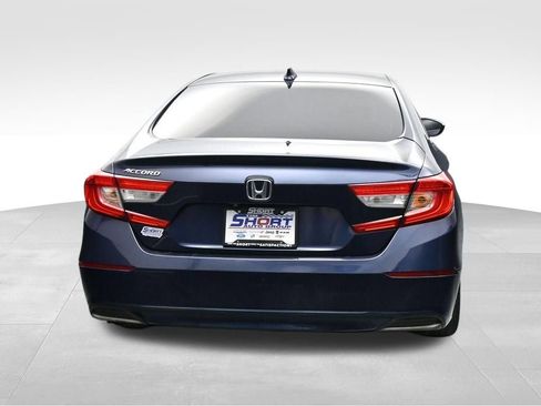 Used 2018 Honda Accord LX image 4