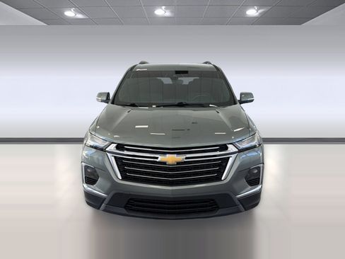 Used 2023 Chevrolet Traverse LT FWD image 6
