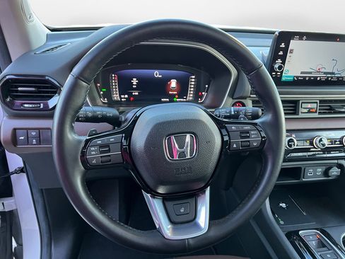 Used 2024 Honda Pilot Elite image 10