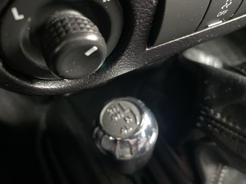 Used 2018 Jeep Wrangler Unlimited Sport w/ Dual Top Group AWD/4WD image 26