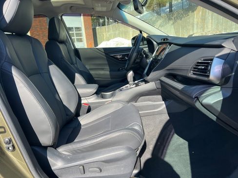 Used 2020 Subaru Outback Limited image 28