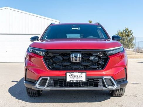 Used 2023 Honda CR-V Sport Touring image 2