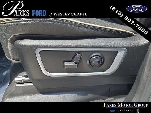 Used 2021 RAM 1500 Laramie w/ Sport Appearance Package AWD/4WD image 10