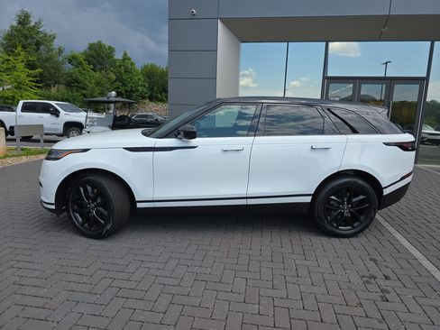 Certified 2026 Land Rover Range Rover Velar S AWD/4WD image 10