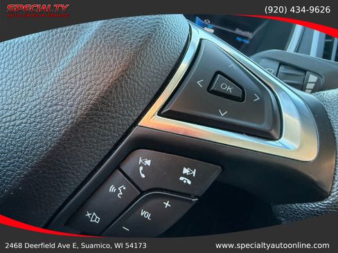 Used 2021 Ford Edge SEL w/ Cargo Accessory Package image 18