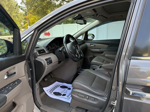 Used 2014 Honda Odyssey EX-L image 14