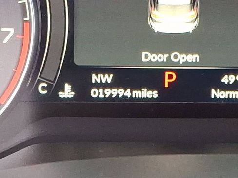 Certified 2024 Acura RDX w/ Technology Package image 21