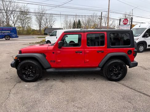 Used 2021 Jeep Wrangler Unlimited Sport image 7
