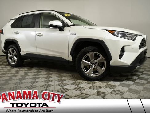 Certified 2019 Toyota RAV4 Limited image 1