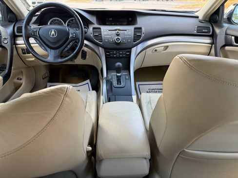 Used 2010 Acura TSX Sedan image 10