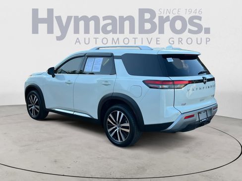 Certified 2023 Nissan Pathfinder Platinum image 6