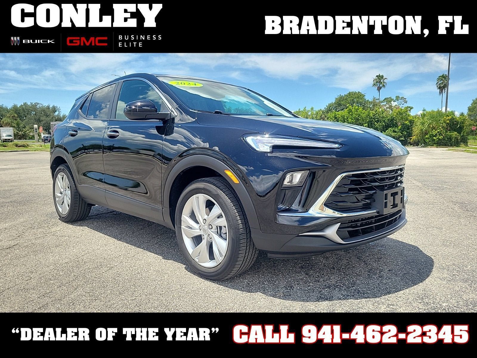 Used 2024 Buick Encore GX Preferred AWD/4WD image 1