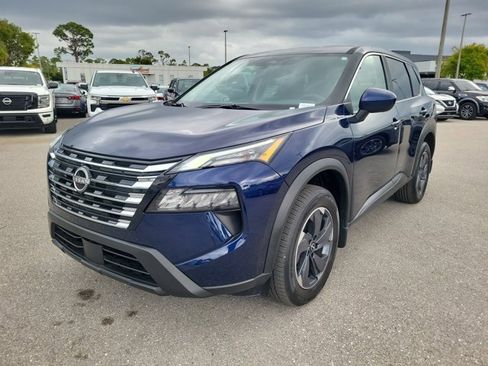 Certified 2026 Nissan Rogue SV image 10