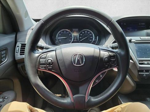 Used 2017 Acura MDX FWD image 19