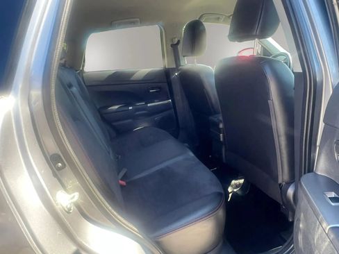 Used 2024 Mitsubishi Outlander Sport SE AWD/4WD image 27
