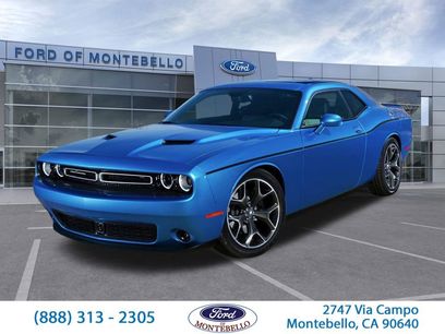 Used 2018 Dodge Challenger R/T w/ Blacktop Package