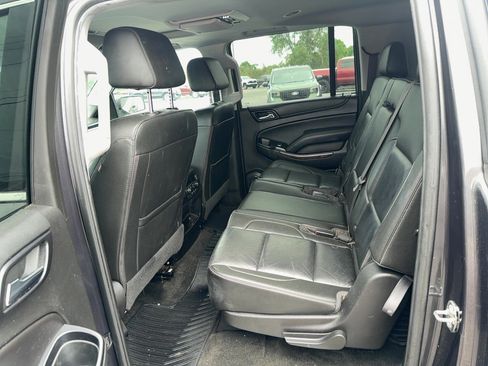 Used 2018 Chevrolet Suburban LT AWD/4WD image 10