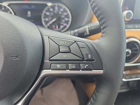 New 2025 Nissan Sentra SV w/ SV Premium Package image 22