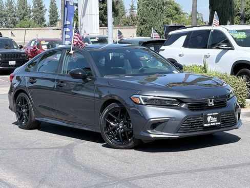 Used 2024 Honda Civic Sport image 2