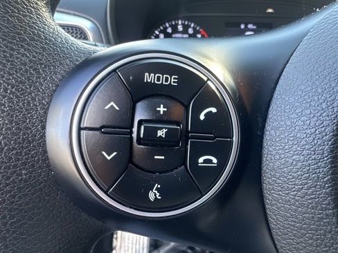 Used 2021 Kia Soul S image 17