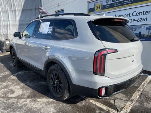 Certified 2024 Kia Telluride SX Prestige X-Pro image 3