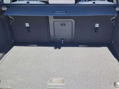 New 2026 Volvo XC60 B5 Plus w/ Protection Package Premier image 21