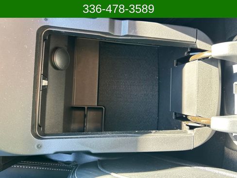 Used 2024 Ford Mustang Coupe image 26