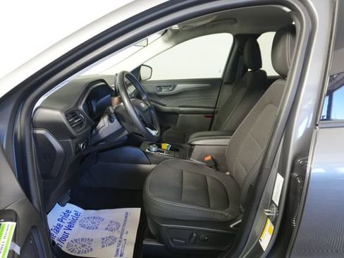 Used 2023 Ford Escape Active w/ Cold Weather Package FWD image 18