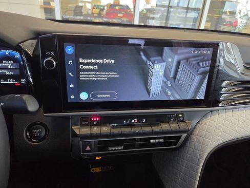 Used 2026 Toyota Camry XLE image 39