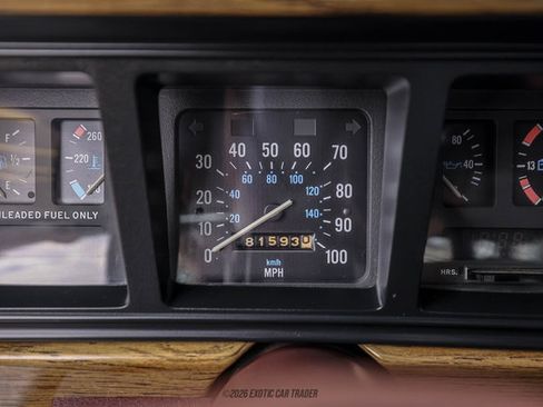 Used 1991 Jeep Grand Wagoneer AWD/4WD image 33