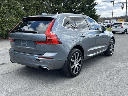 Used 2018 Volvo XC60 T6 Inscription w/ Convenience Package image 3