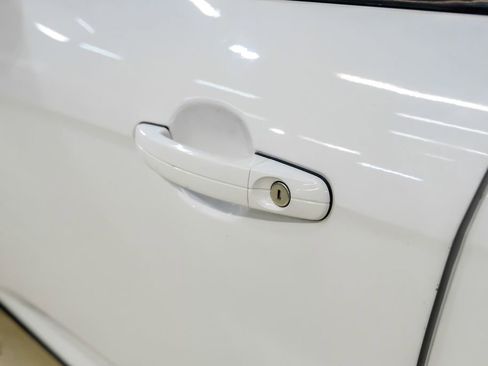 Used 2017 Ford Focus SE image 36