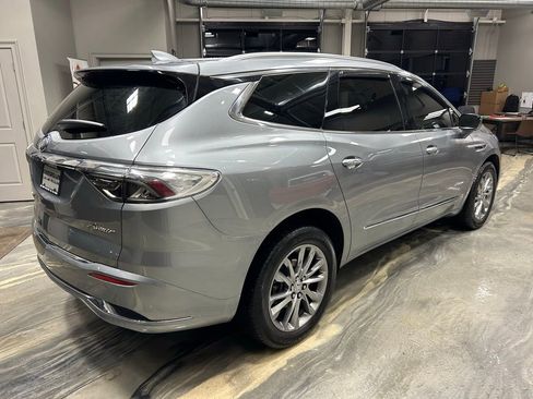 Used 2023 Buick Enclave Avenir w/ Avenir Technology Package image 34