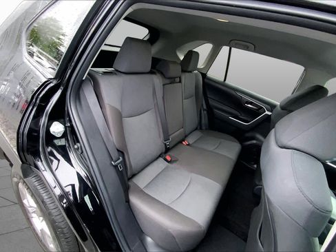 Used 2025 Toyota RAV4 XLE w/ Weather Package AWD/4WD image 19