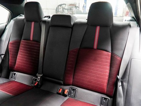 Used 2023 Toyota Corolla SE image 37