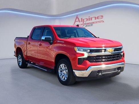 Used 2023 Chevrolet Silverado 1500 LT AWD/4WD image 7