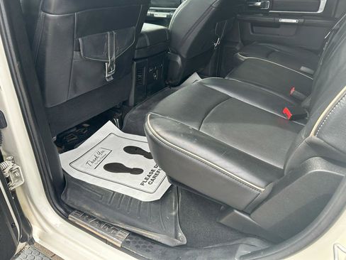 Used 2016 RAM 1500 Limited image 9