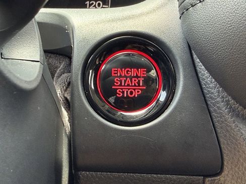 Used 2024 Honda HR-V LX image 26