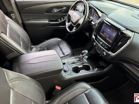 Certified 2023 Chevrolet Traverse RS AWD/4WD image 19