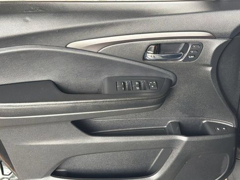 Used 2020 Honda Passport EX-L image 3