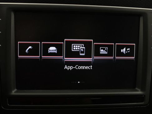 Used 2017 Volkswagen GTI Sport FWD image 39