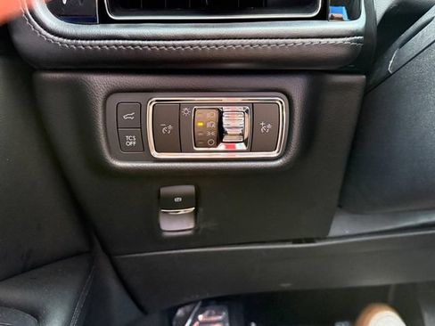 Used 2022 Lincoln Nautilus Reserve w/ Equipment Group 201A AWD/4WD image 23