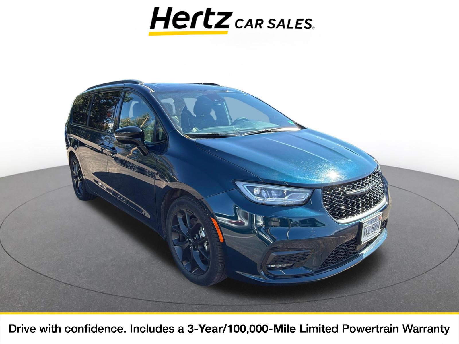 Used 2025 Chrysler Pacifica Limited FWD image 1