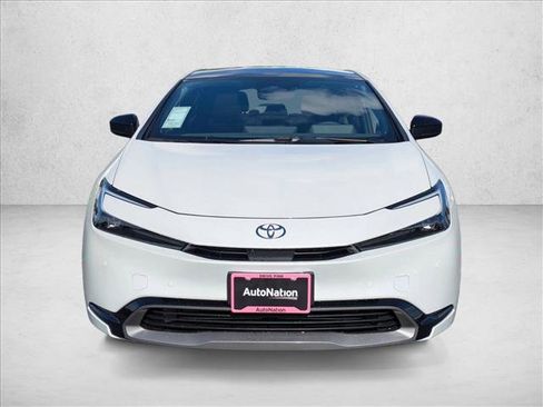 New 2026 Toyota Prius Limited FWD image 9
