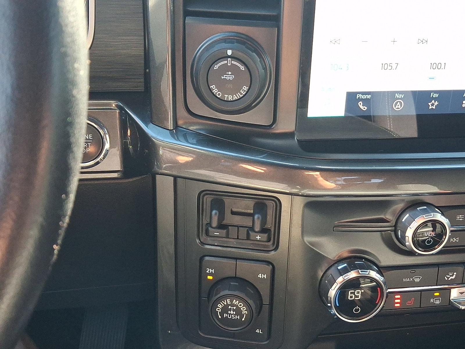 Used 2021 Ford F150 XLT w/ Equipment Group 302A High AWD/4WD image 25